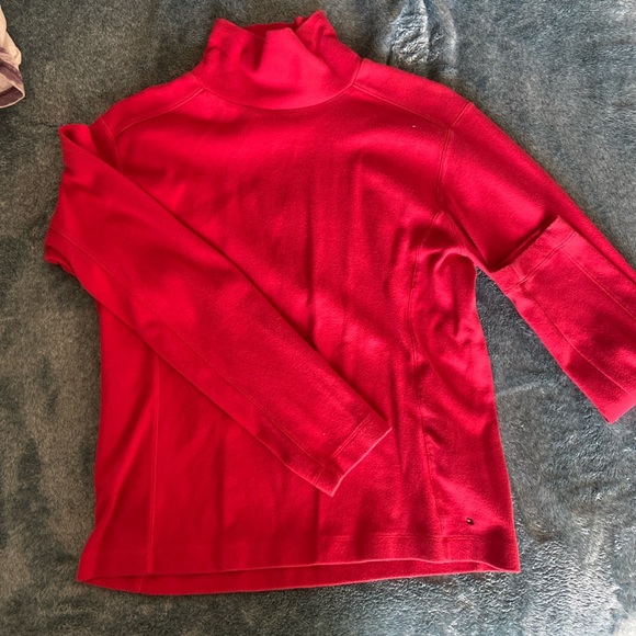 Tommy Hilfiger Tops - Tommy Hilfiger turtle neck